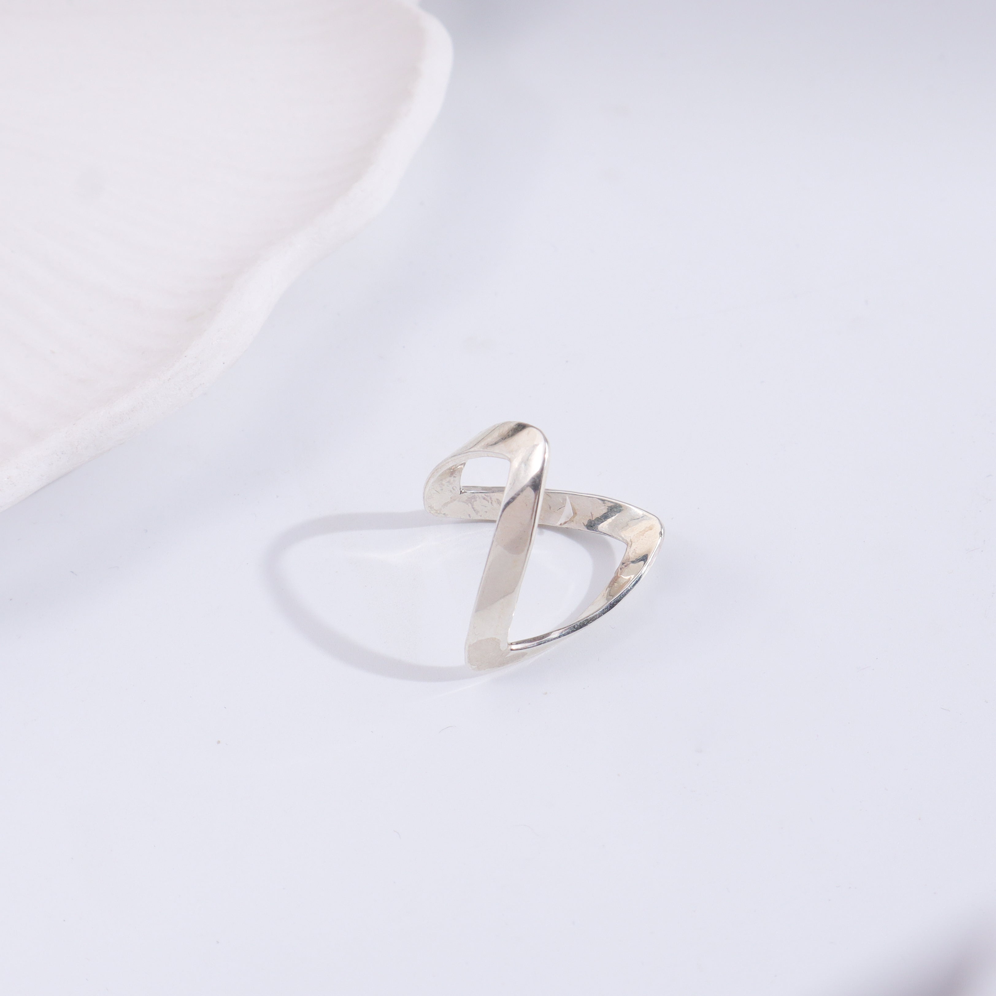 Classic Silver Ring : V