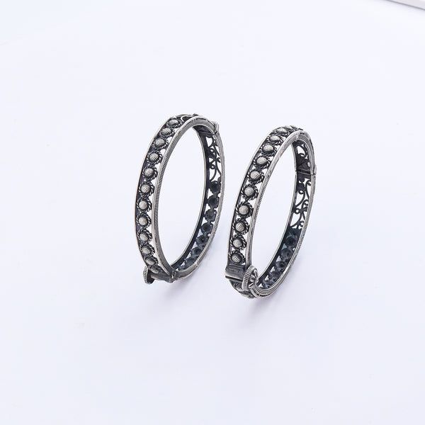 Oxidized Nakshi Bangle Pair (Openable)