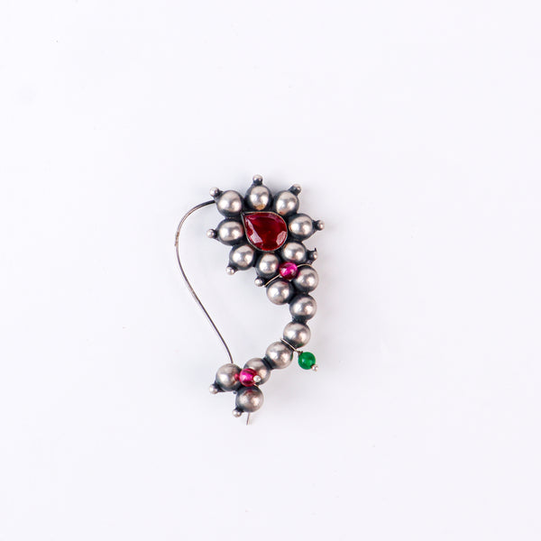 Itihaas Silver Maharashtrian Nath: Big (Left, Pierced)