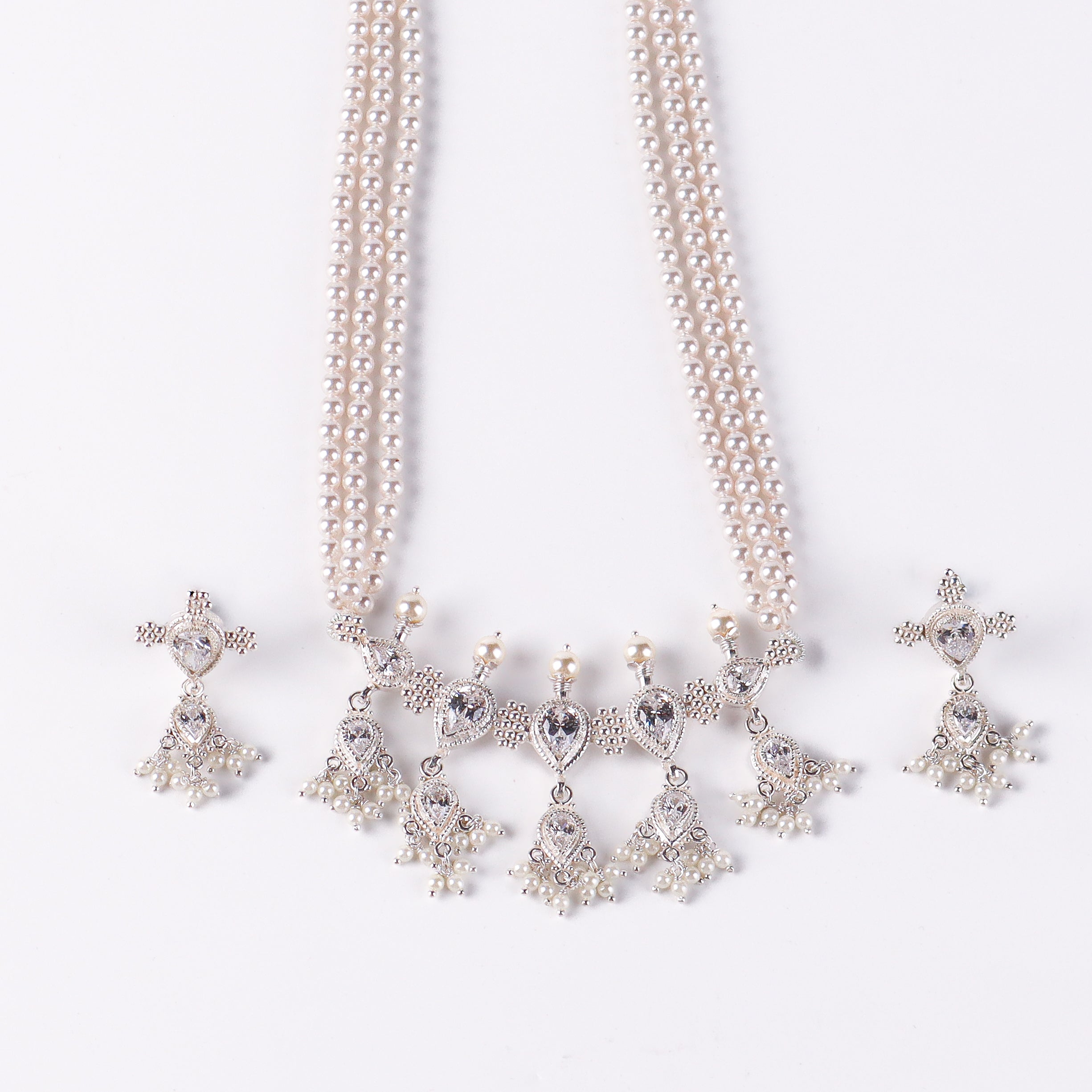 Silver CZ Kudi Tanmani Set with Pearls (5 Leaf)