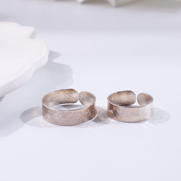 Hammered Couple Ring / Bands