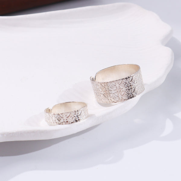 Textured Couple Ring / Bands
