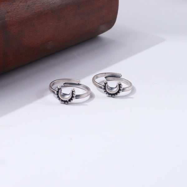 Chandrakor Toe Ring | 92.5 Sterling Silver