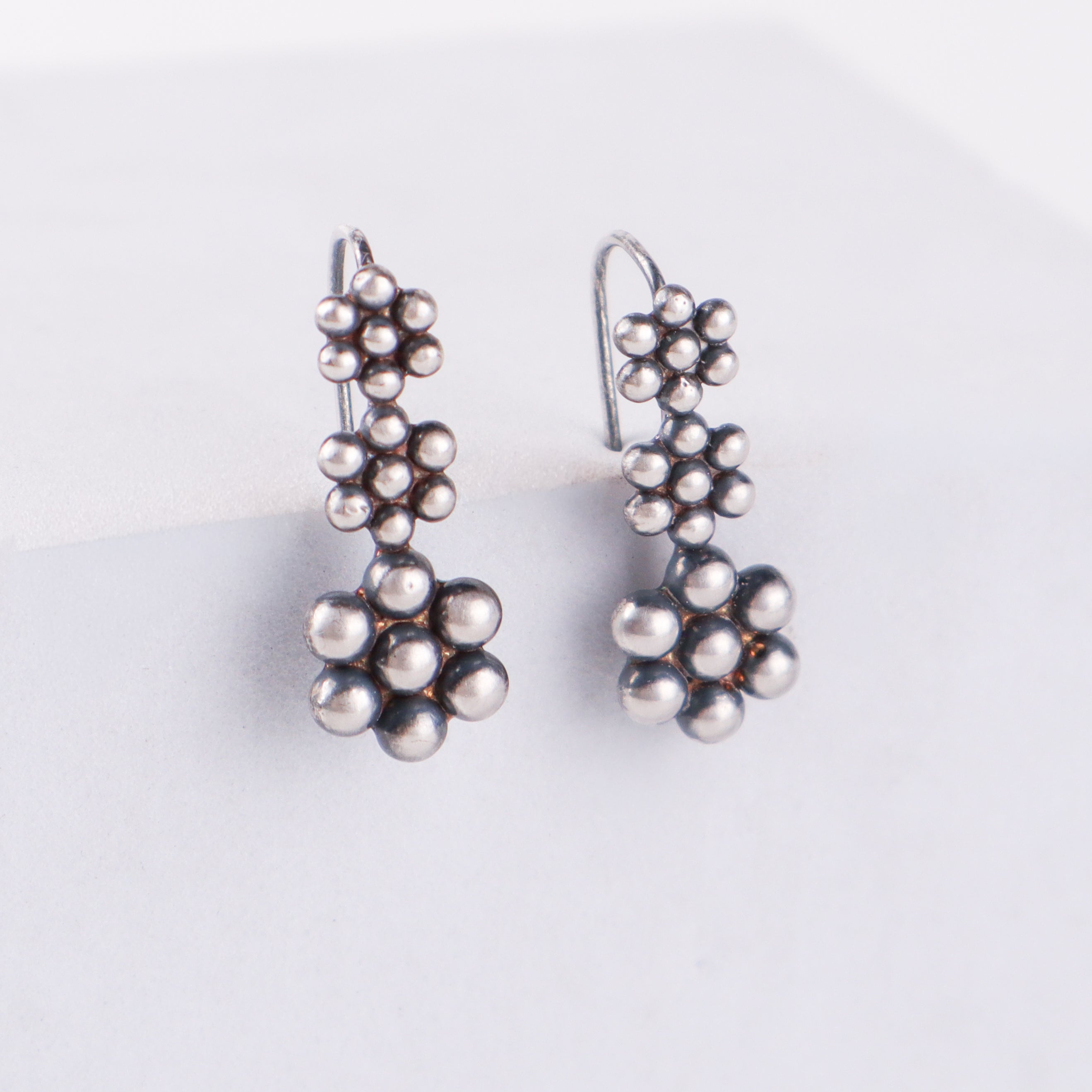 Kudi dangling earring