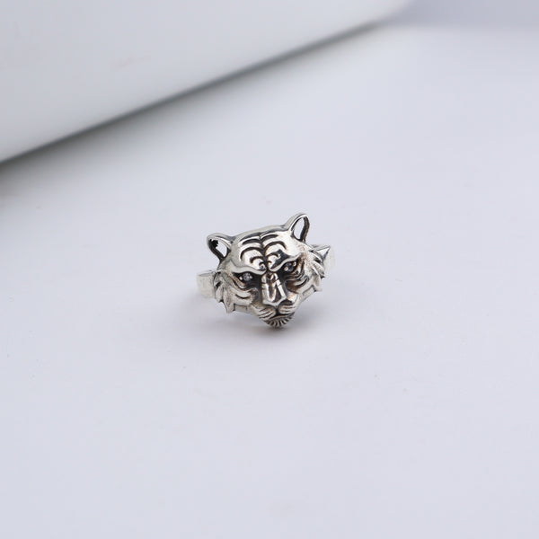 Silver Tiger unisex ring