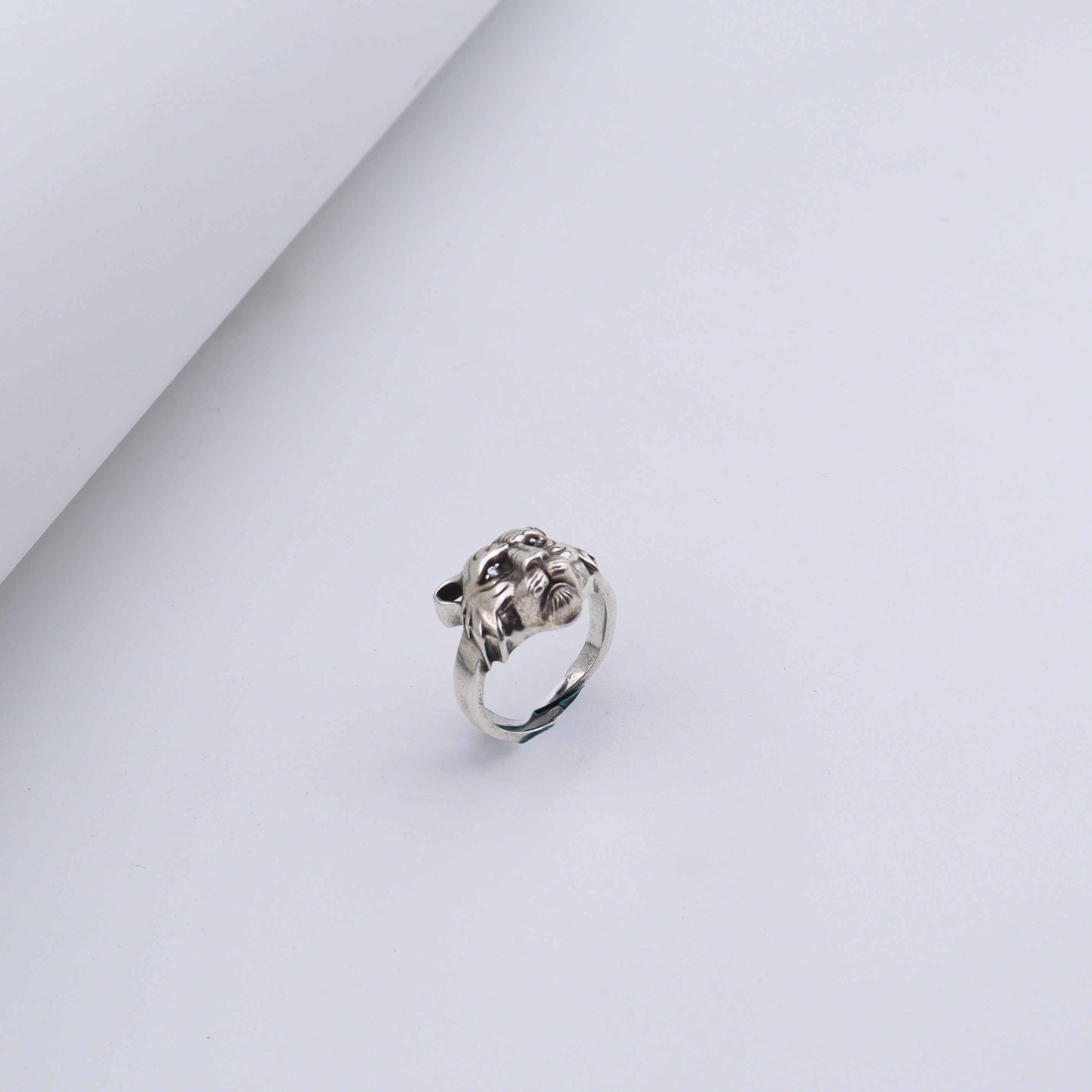 Silver Tiger unisex ring