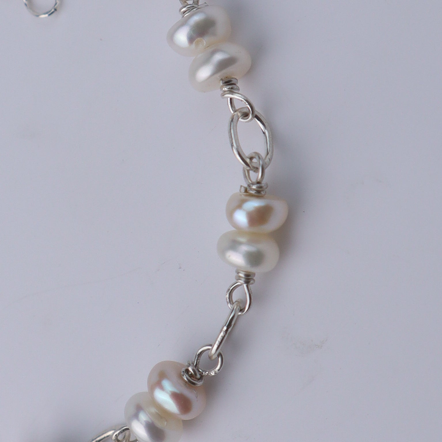 Pearl Entangled Bracelet