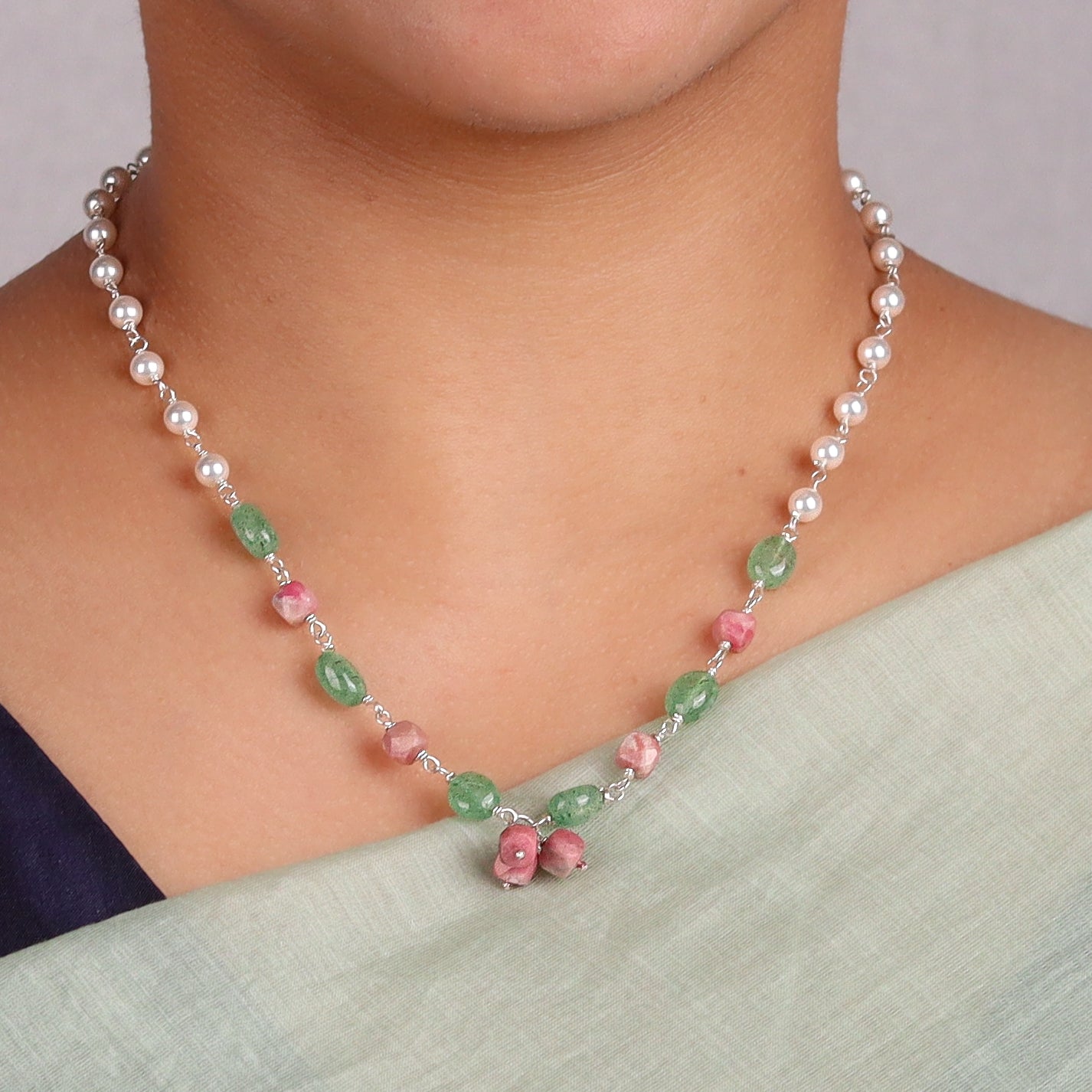 Pearl ganthan necklace with Semipricious stones