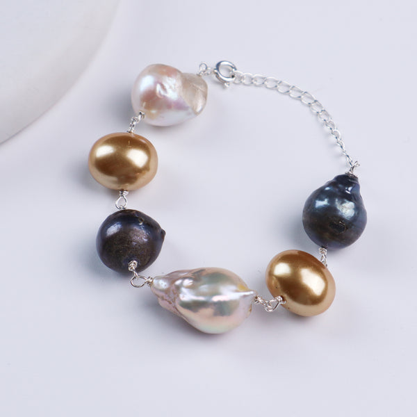 Baroque and Shell Pearls Silver Ganthan Bracelet with pearls
