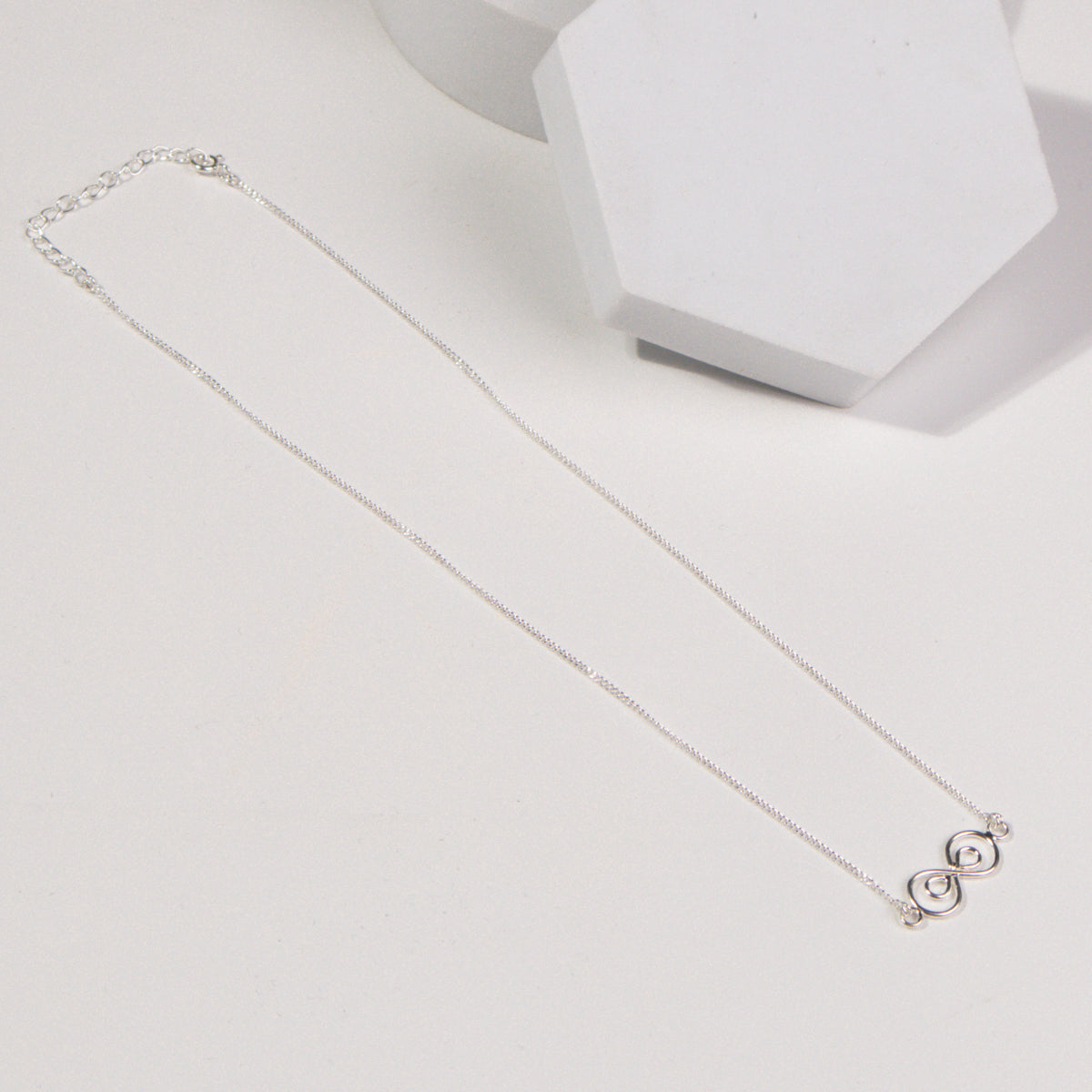 Infinity Round Wire Pendant Necklace