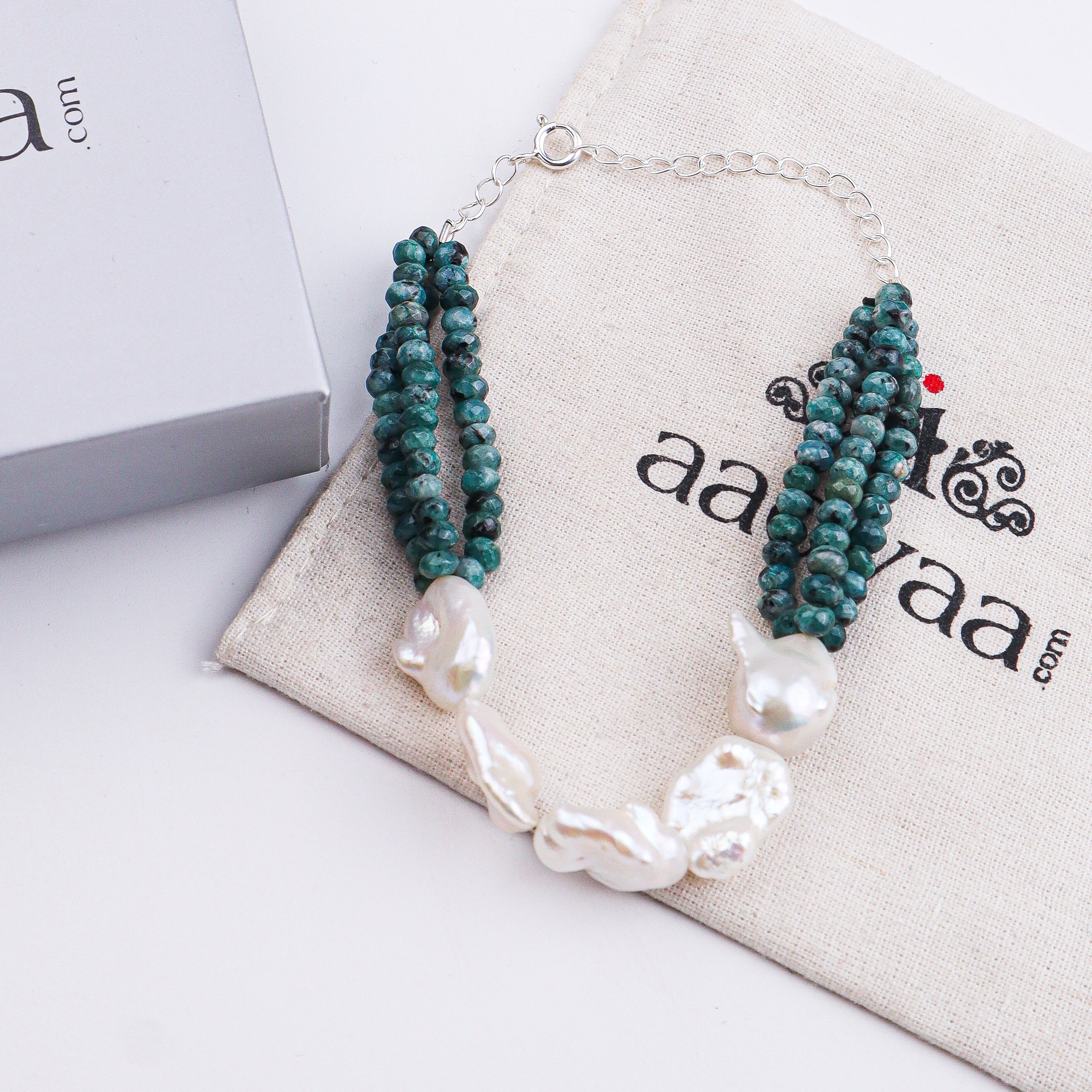 Green Jade & Baroque Pearl Bracelet