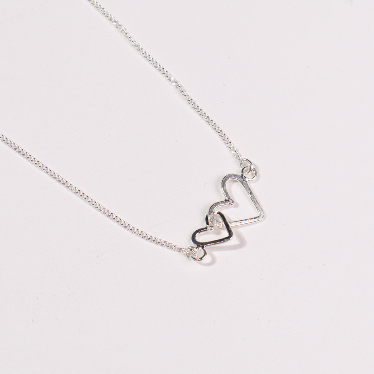 Heart Flat Wire Pendant Necklace