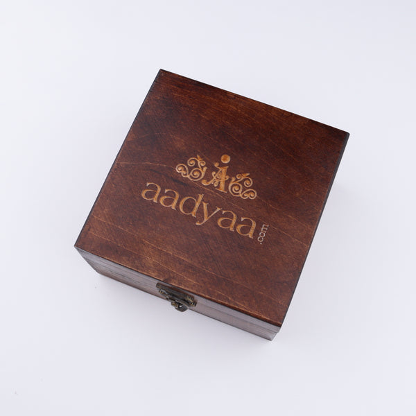 Wooden jewelry box with engraved logo