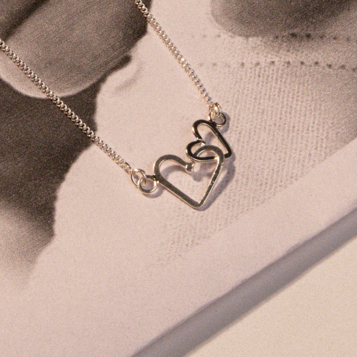 Heart Flat Wire Pendant Necklace