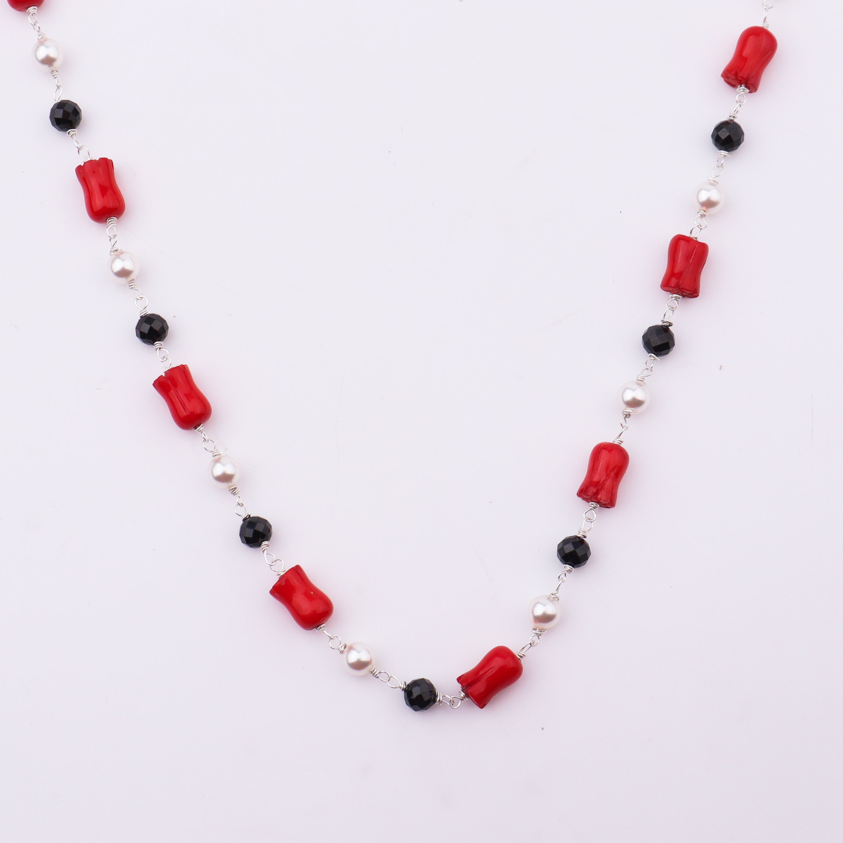 92.5 Sterling Silver Ganthan of Coral, Pearl & Black Spinnels