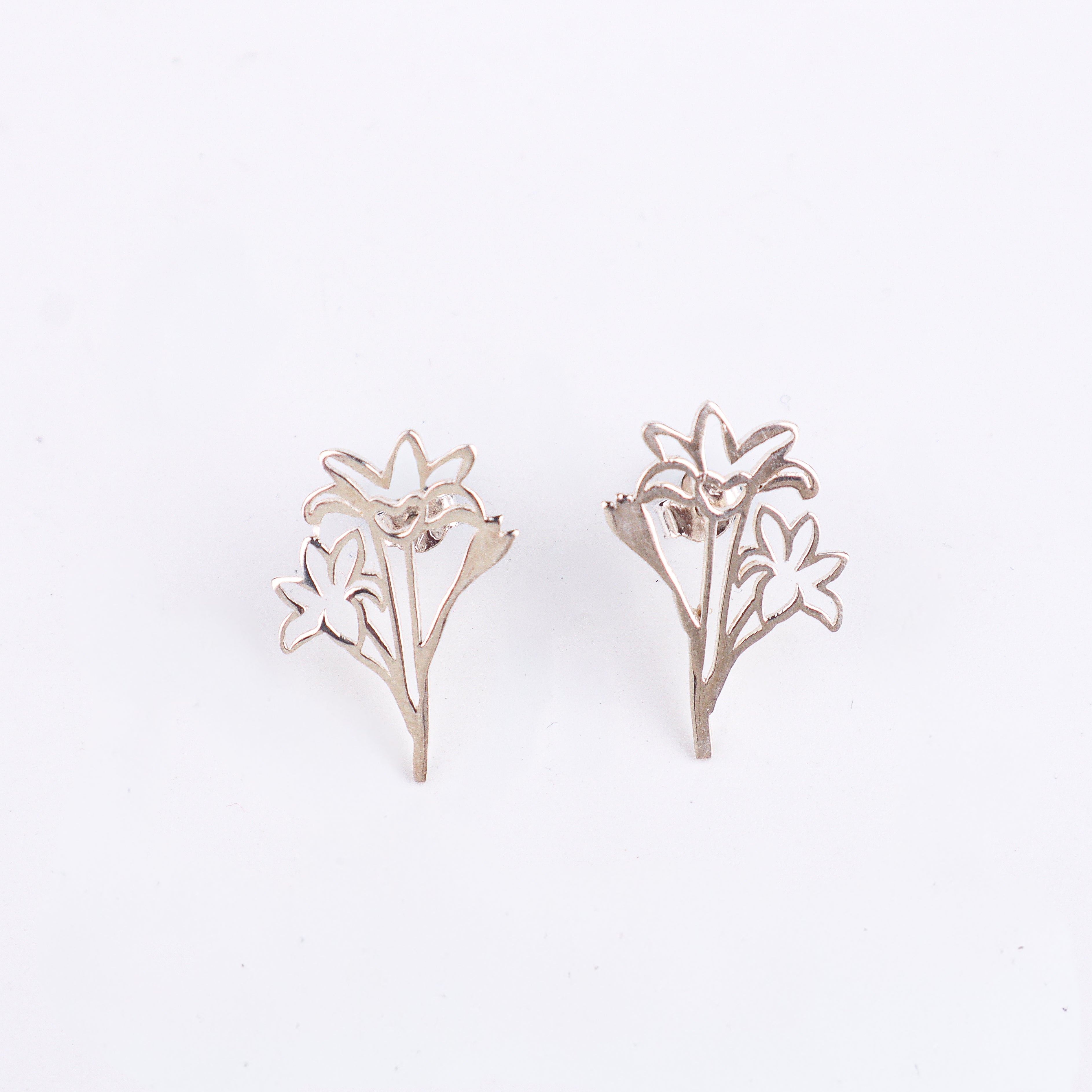Rajanigandha Silver Earrings