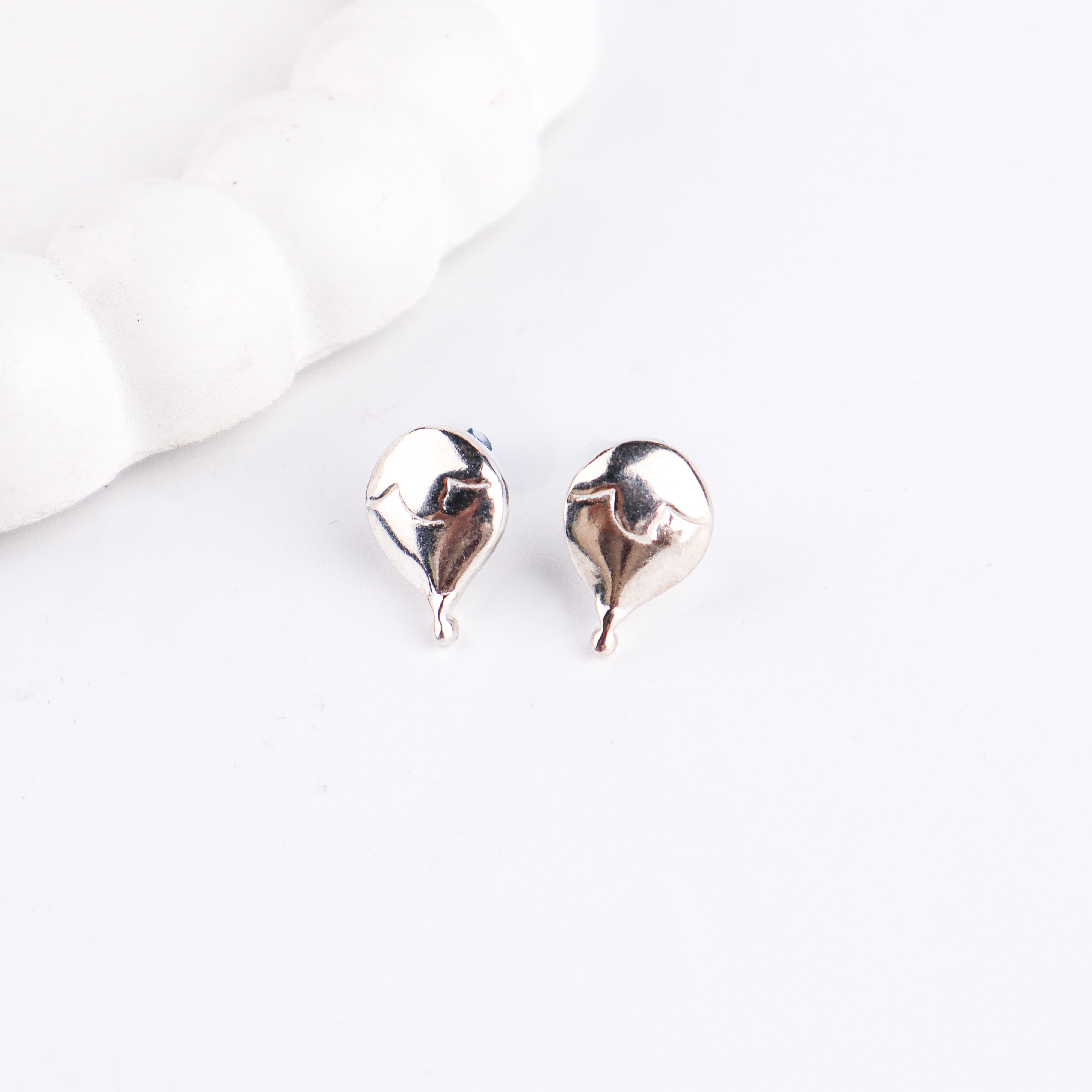 Silver Saaj Motif Earring: वांगे (Vaange)