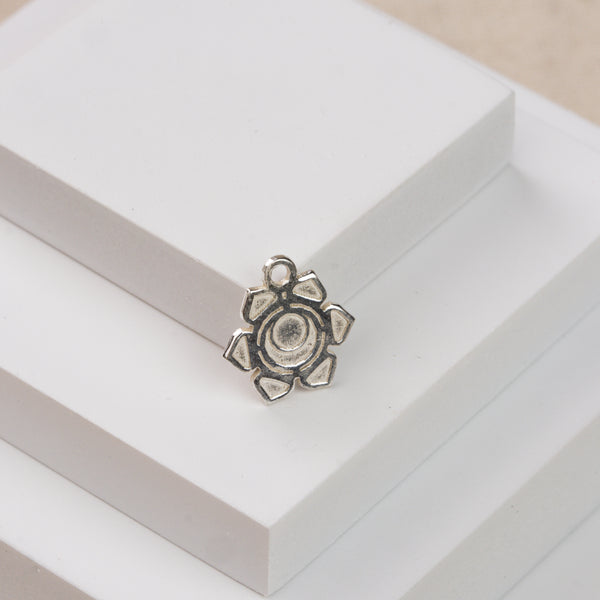 Svadhisthana (स्वाधिष्ठान) – Sacral Chakra charm