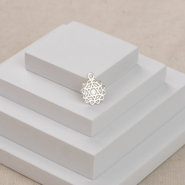 Anahata (अनाहत) – Heart Chakra Charm