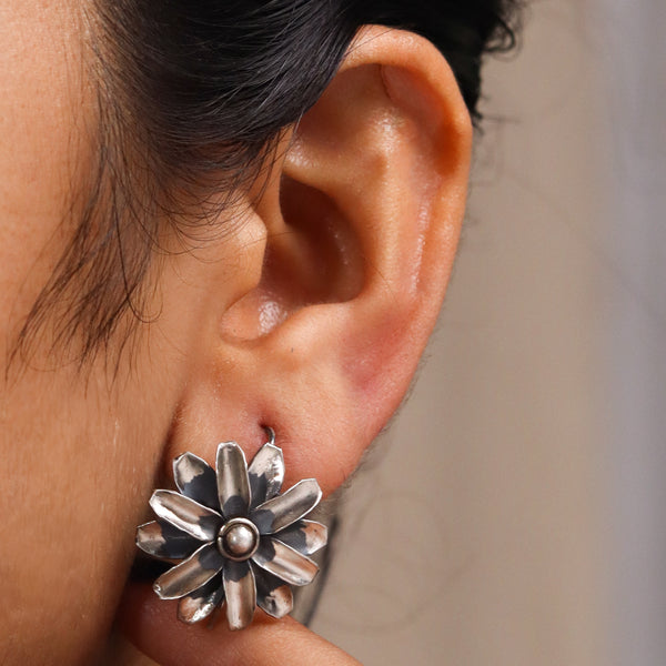 Mini Silver Soorajmukhi (Flower Motif) Earrings