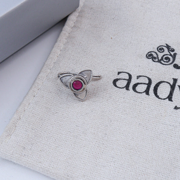 Petal Oxidized Silver Earcuff (Single)