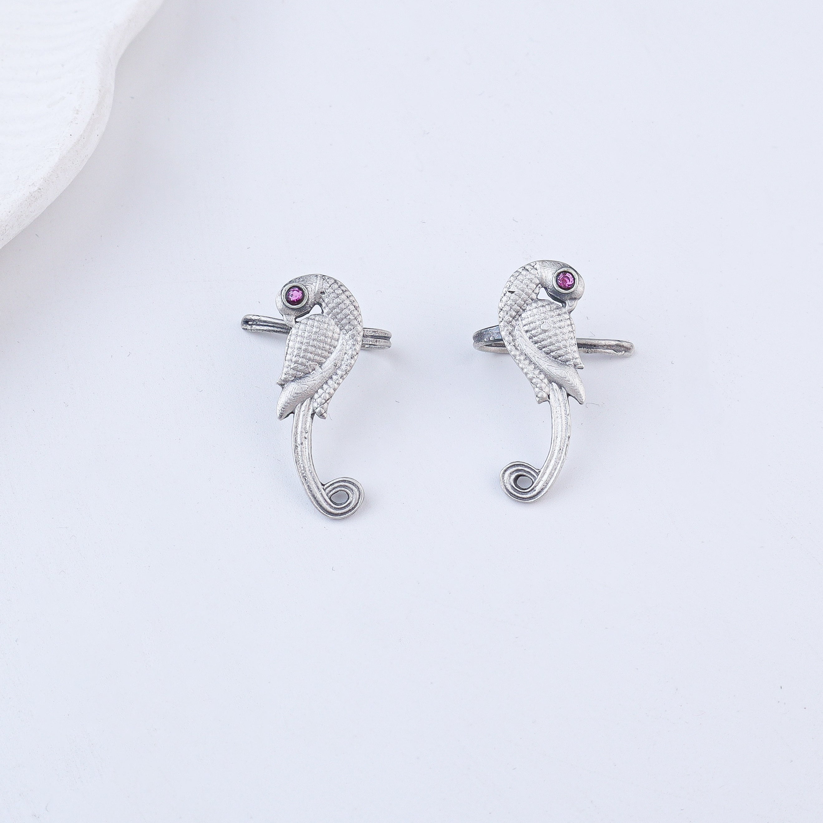 Parrot Oxidized Silver Earcuff (Pair)