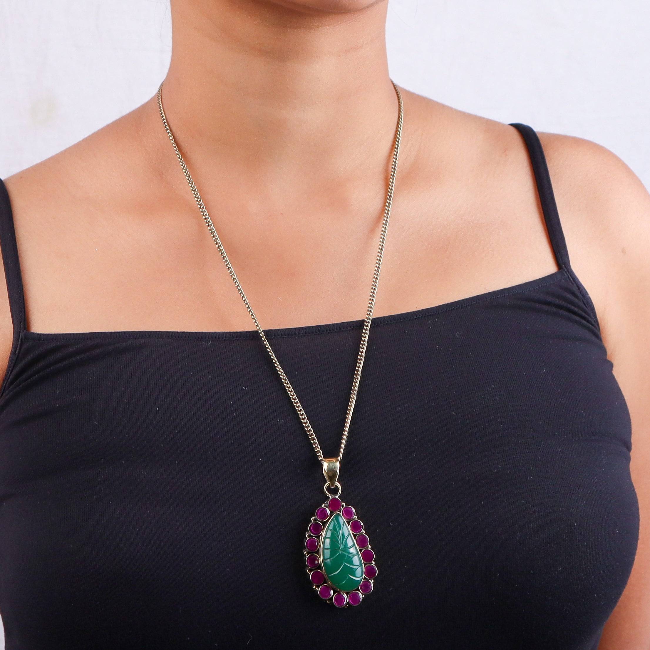 Brass Fashion Pendant & Earrings Set without Chain