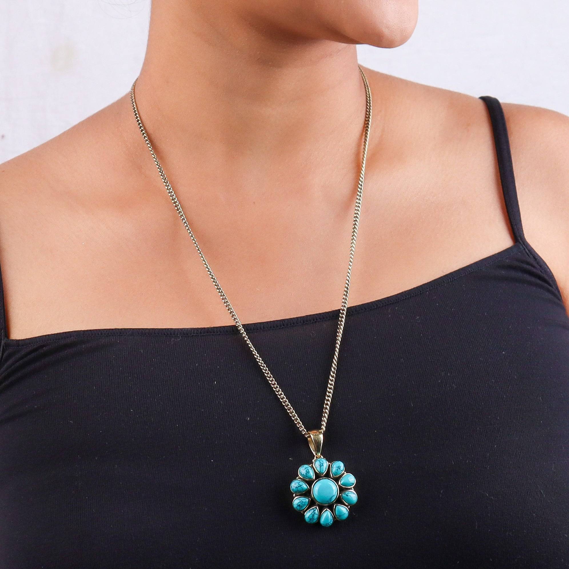 Brass Fashion Pendant & Earrings Set without Chain