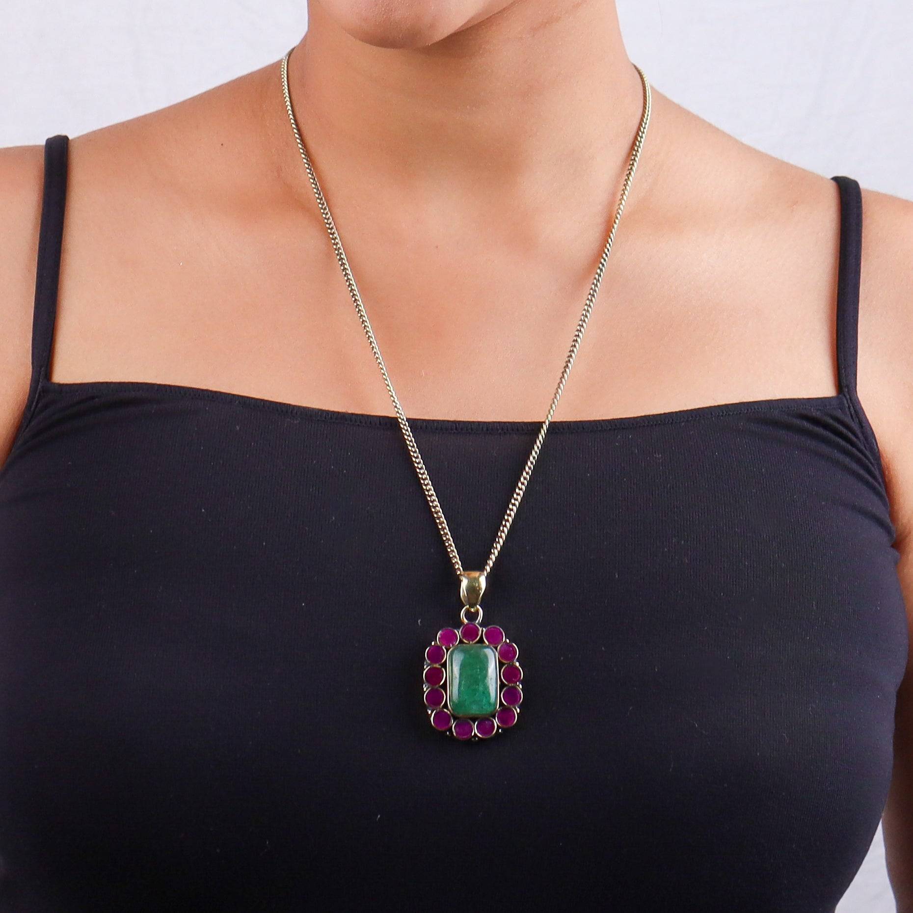 Brass Fashion Pendant & Earrings Set without Chain