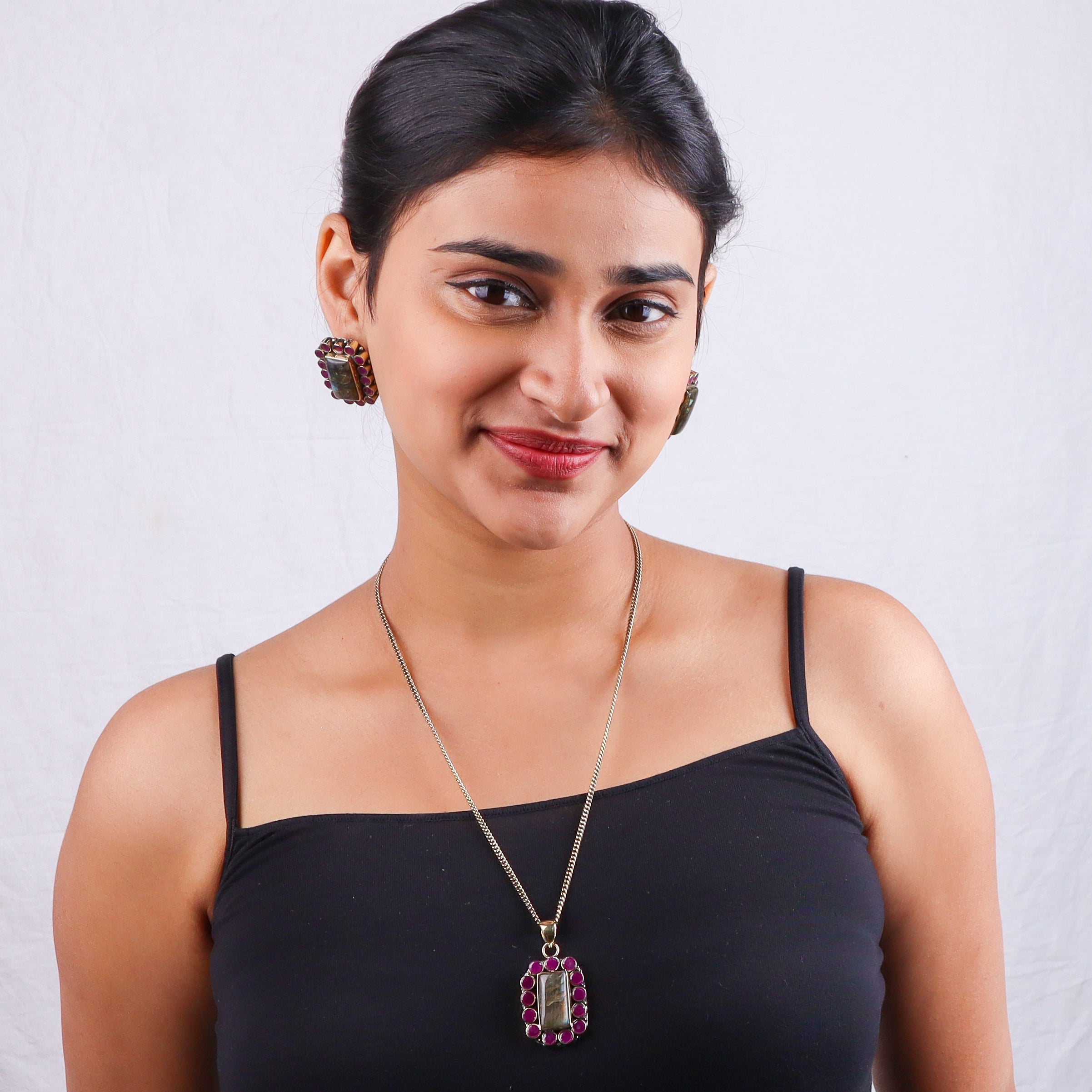 Brass Fashion Pendant & Earrings Set without Chain