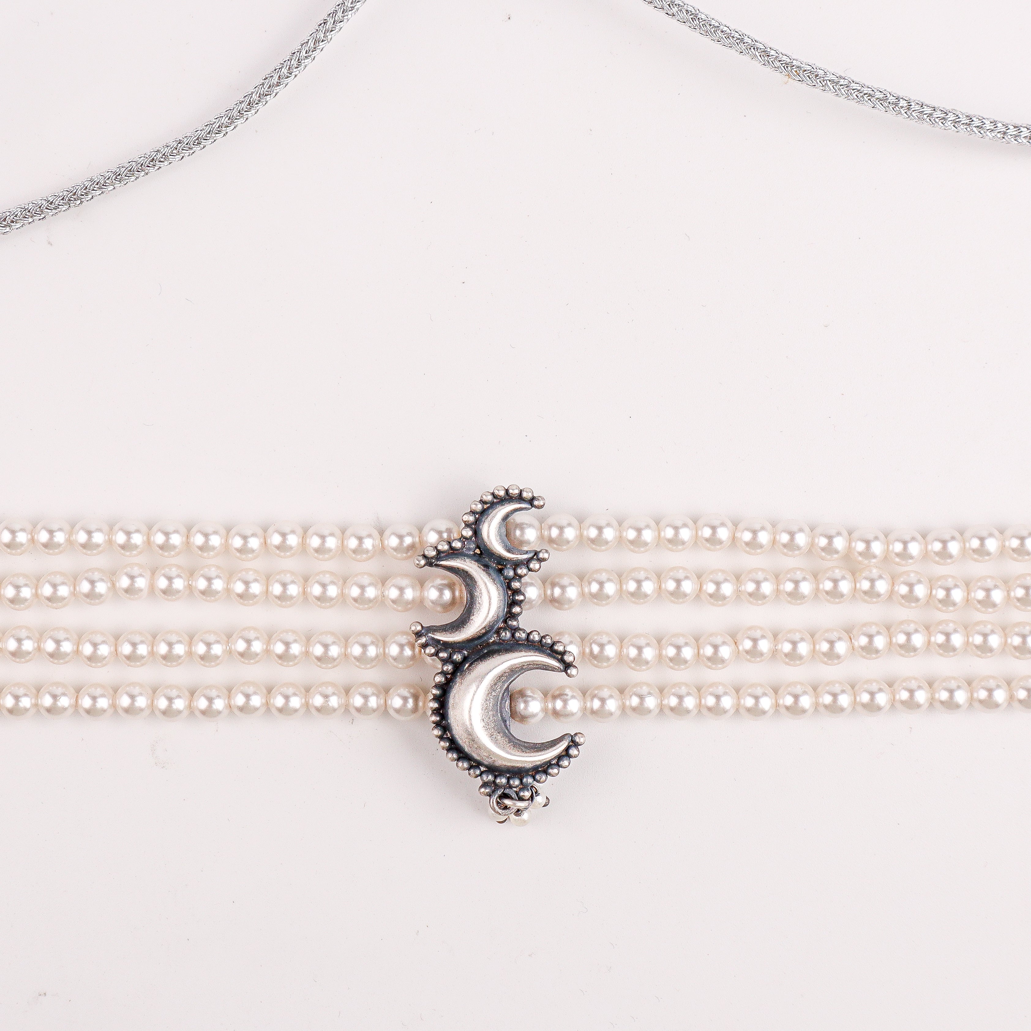 Chandrakor Pearl Choker Necklace