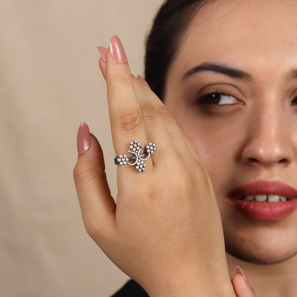 Silver Kudi Jhumar Ring