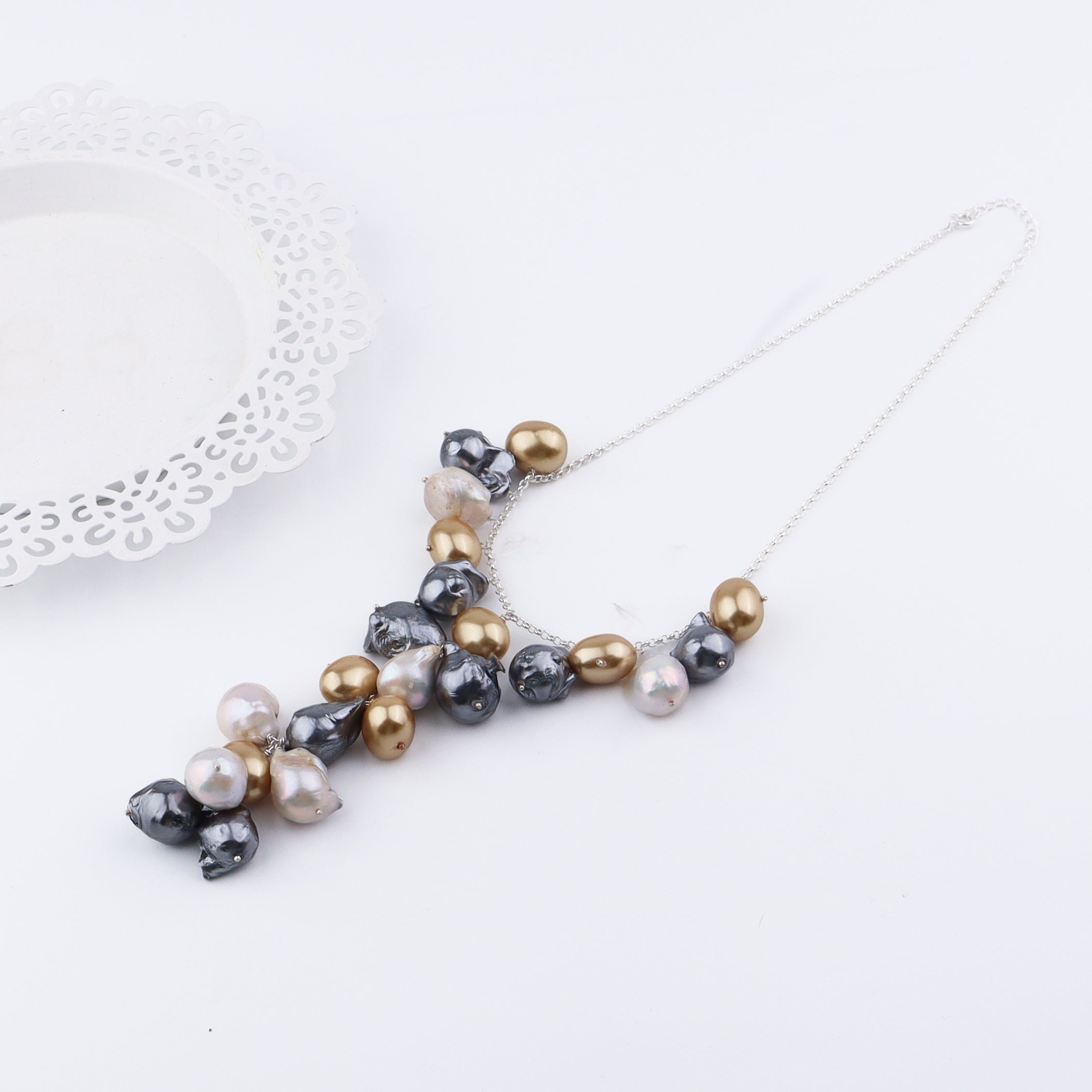 Luxe Necklace - Baroque Pearls