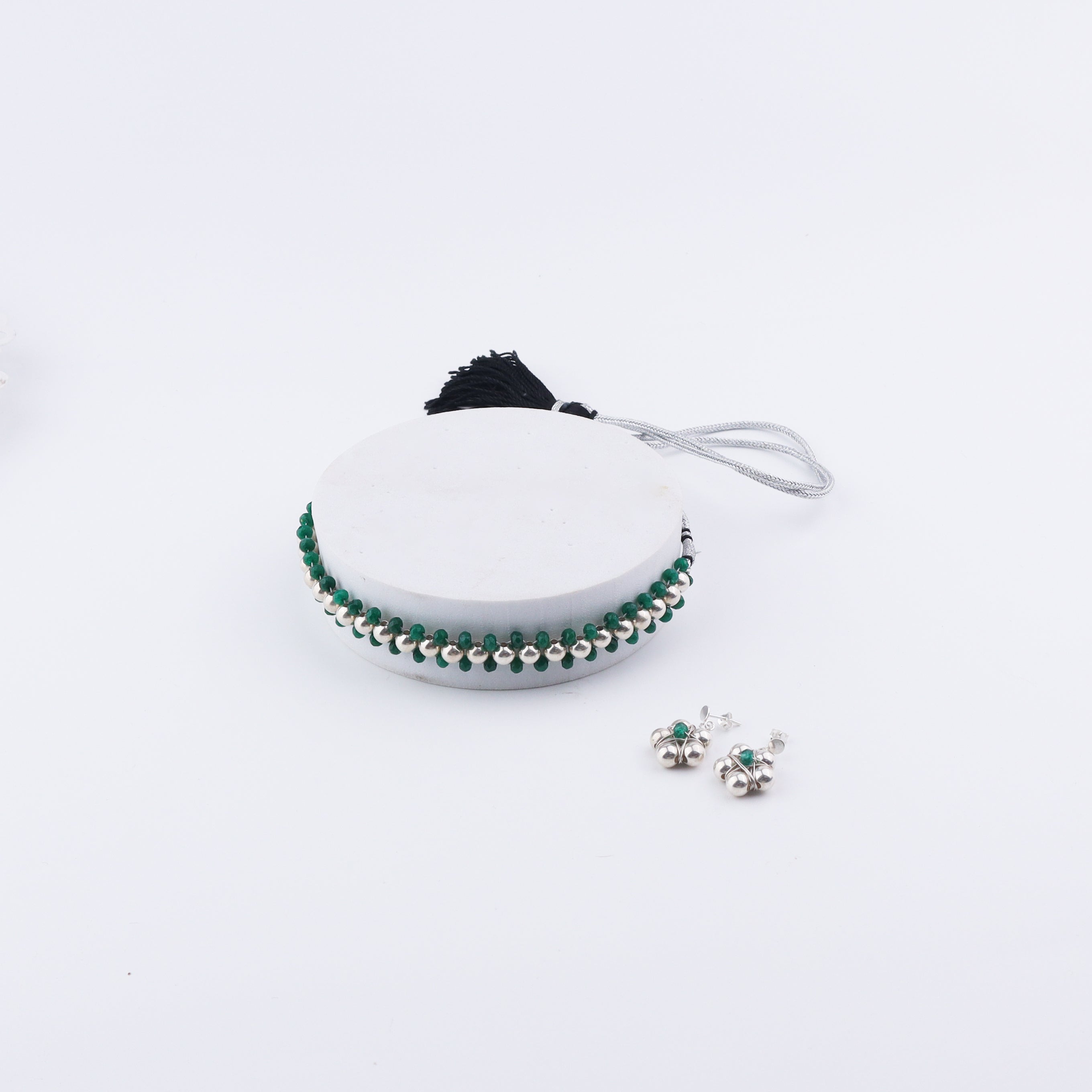 Silver Bead Thushi set with Green Onyx