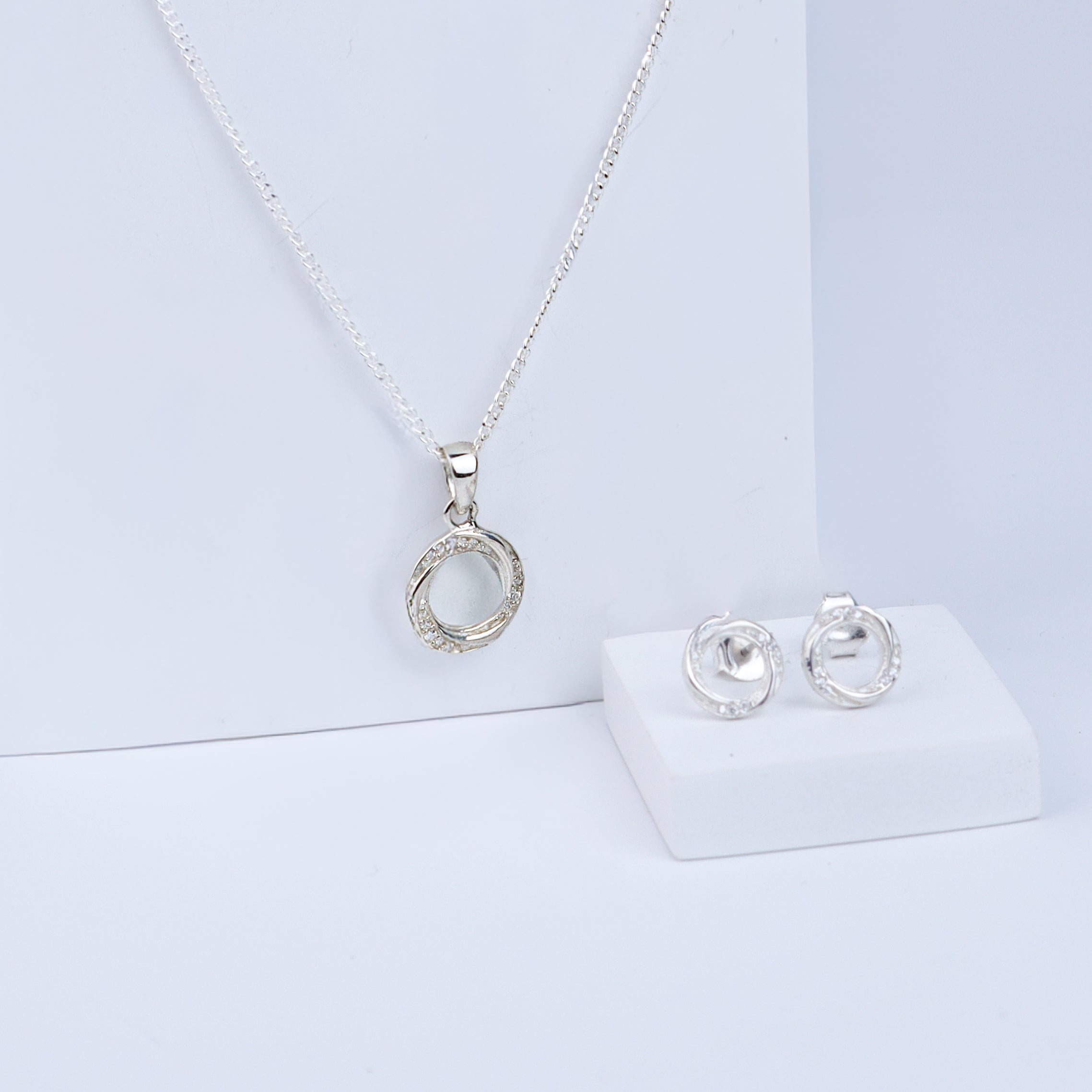 Swirl Set with Chain | CZ | 92.5 Silver