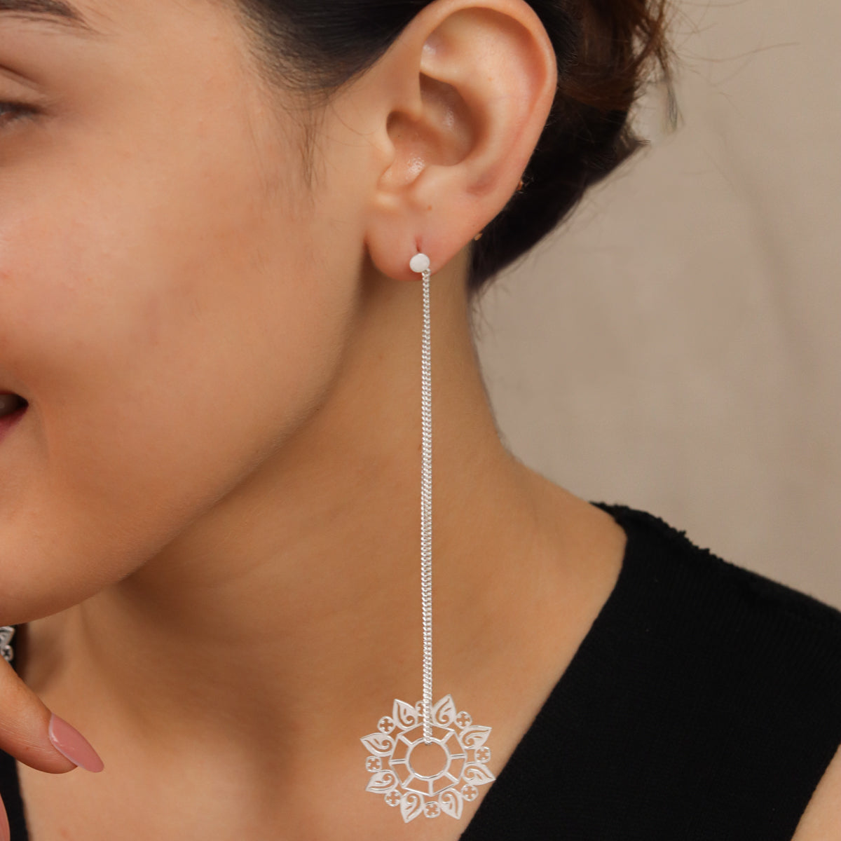Silver Abstract Filigree Dangler Earring