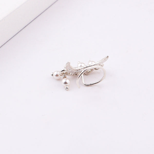 Silver Hammered Chandrakor Pierced Nose Pin (Large)