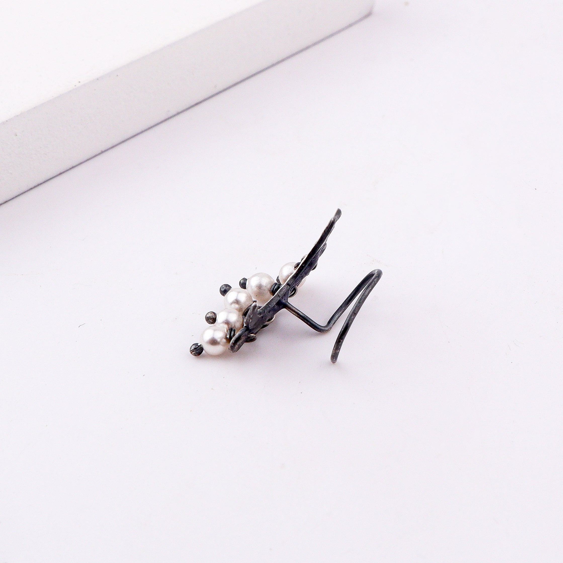 Oxidised Hammered Chandrakor Pierced Nose Pin (Large)