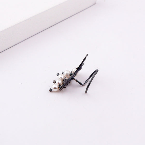 Oxidised Hammered Chandrakor Pierced Nose Pin (Large)