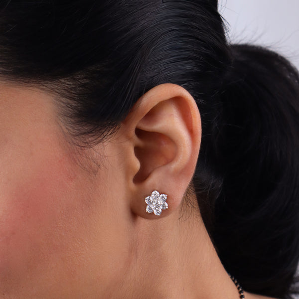 Elegant diamond flower earring