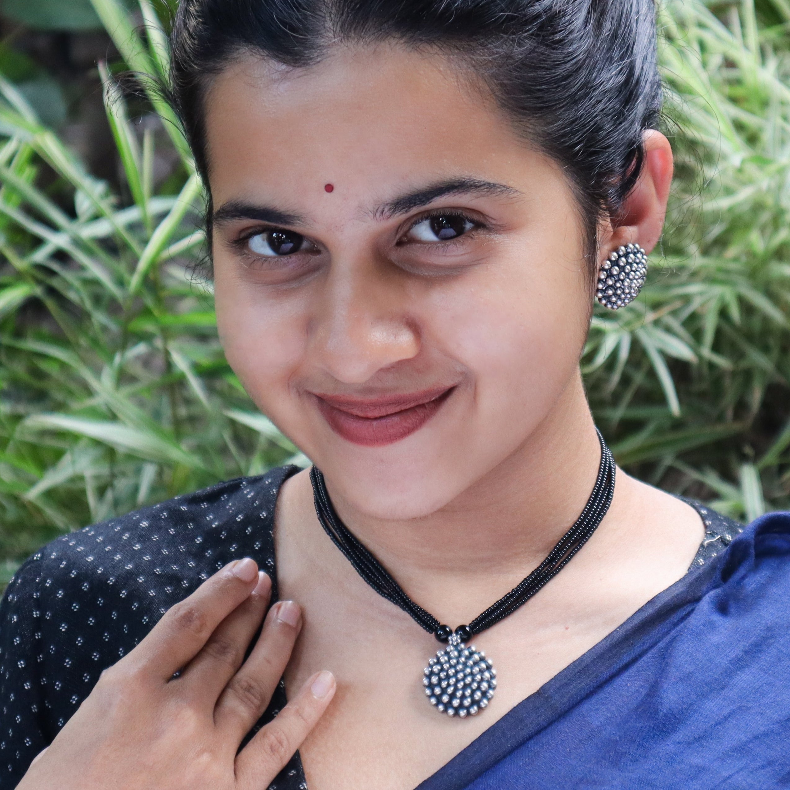 Kudi – Saaj Gath Silver Mangalsutra Set