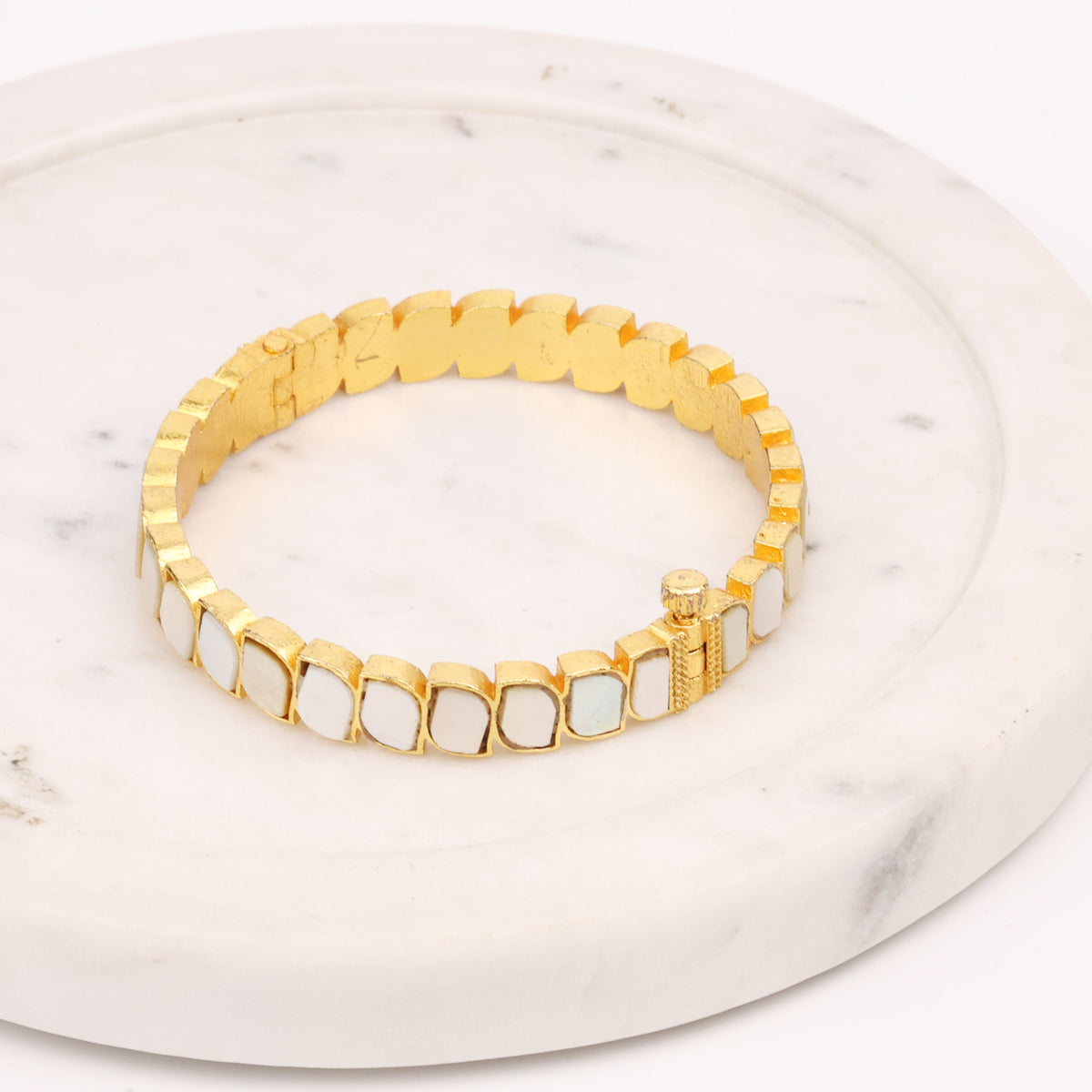 22K Gold Plated Fashion Bangle