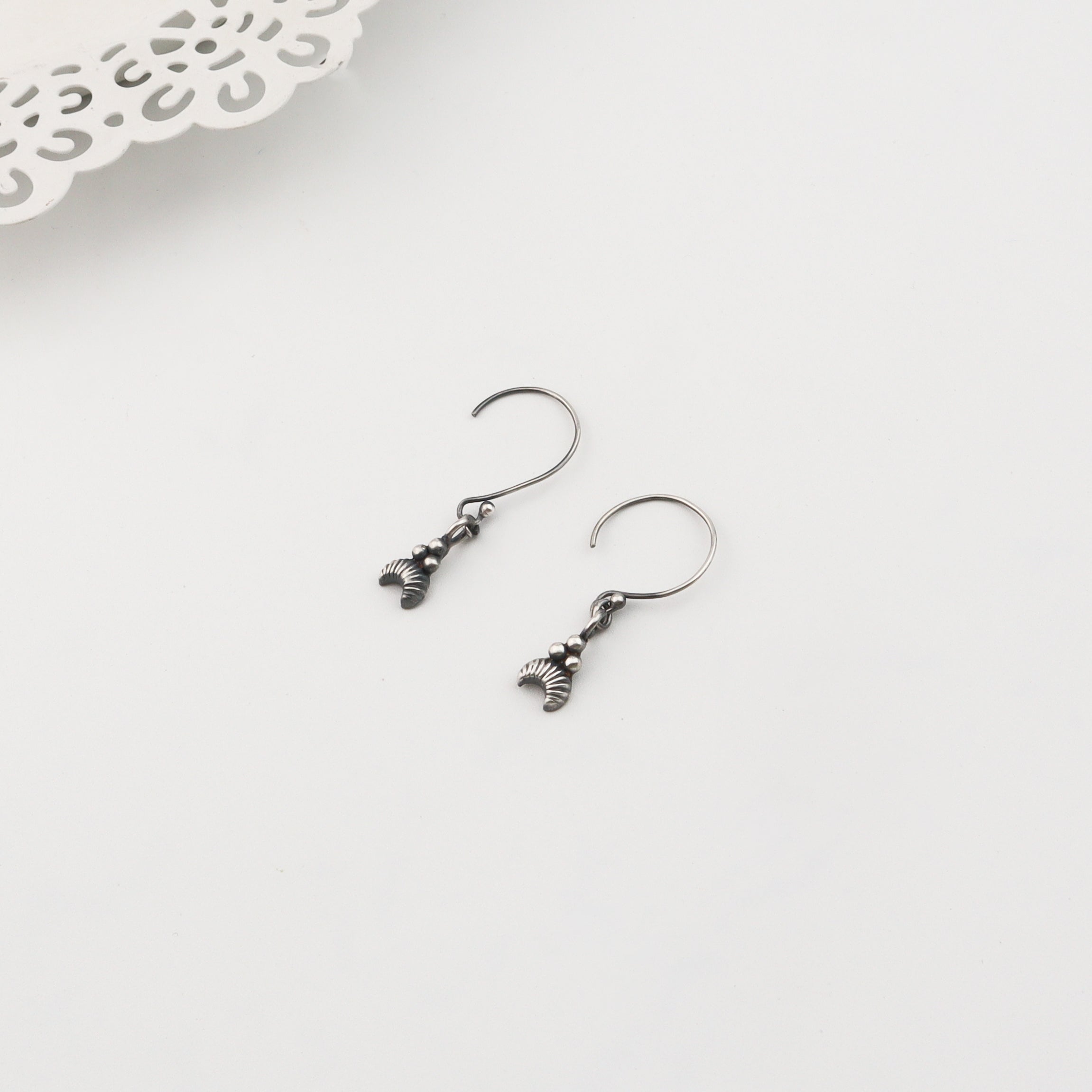 Silver Chandrakor Dangler earring