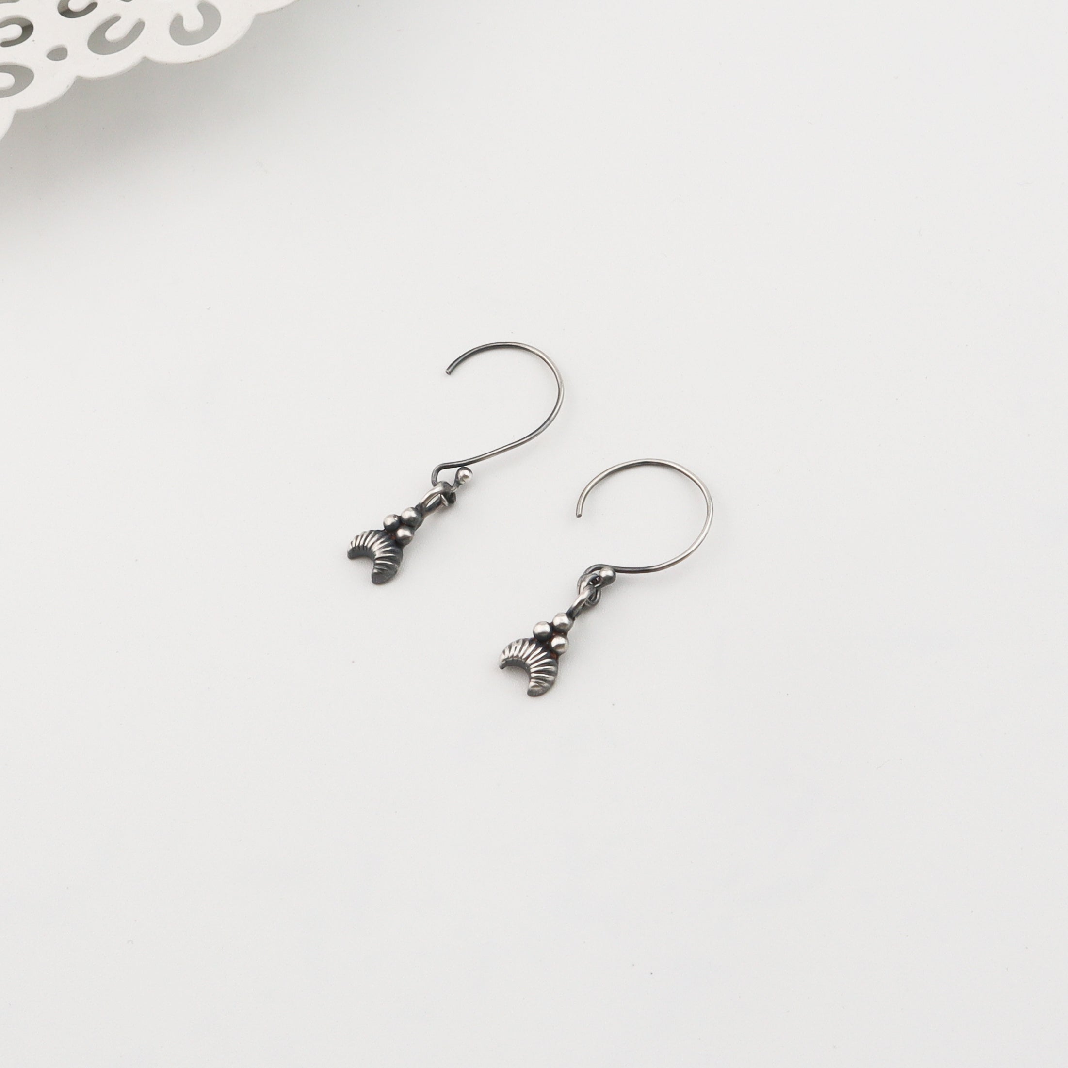 Silver Chandrakor Dangler earring