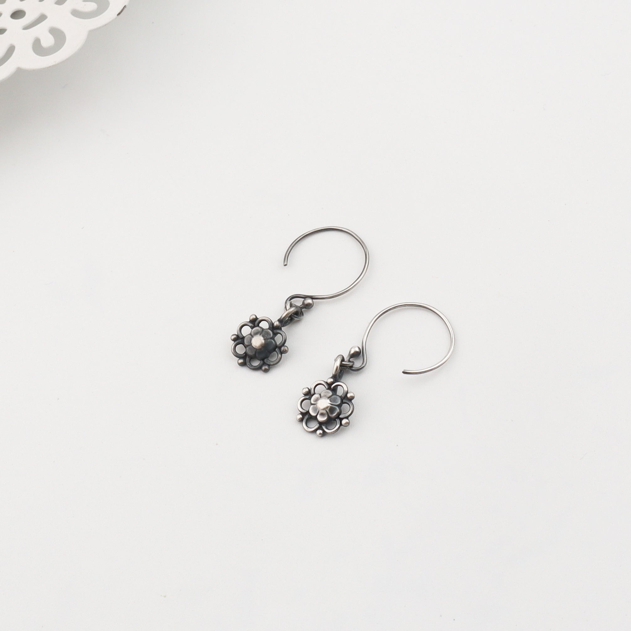 Silver Oxidized Flower Dangler earring