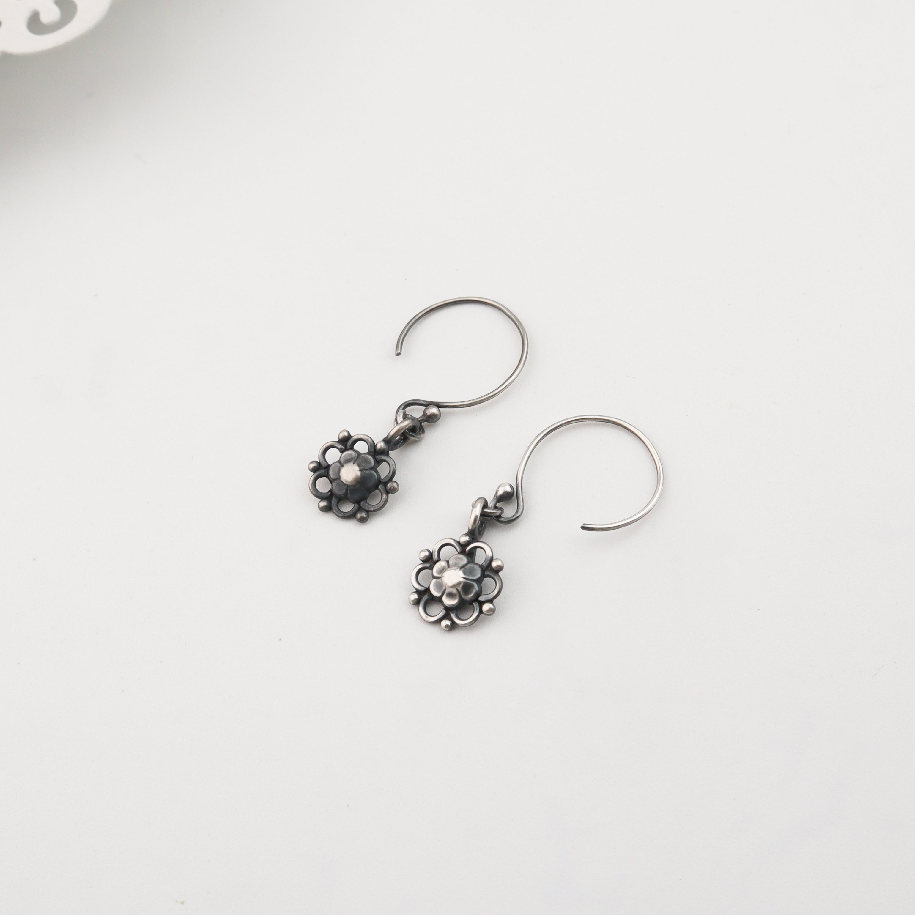 Silver Oxidized Flower Dangler earring