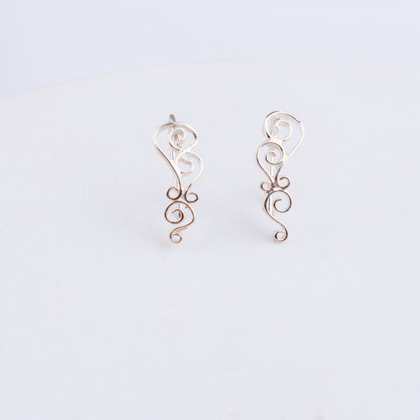 Signature Aadyaa Earcuff