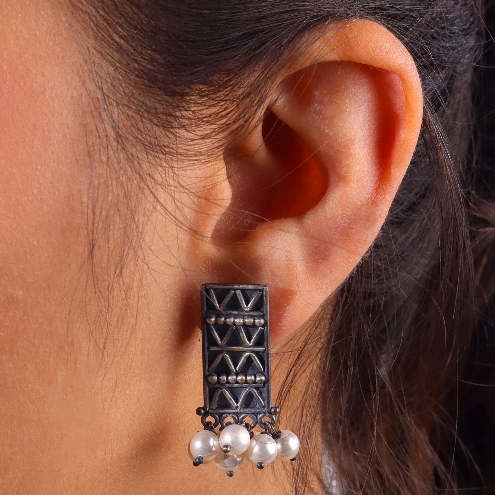 Silver nakshi set with pearls (big)