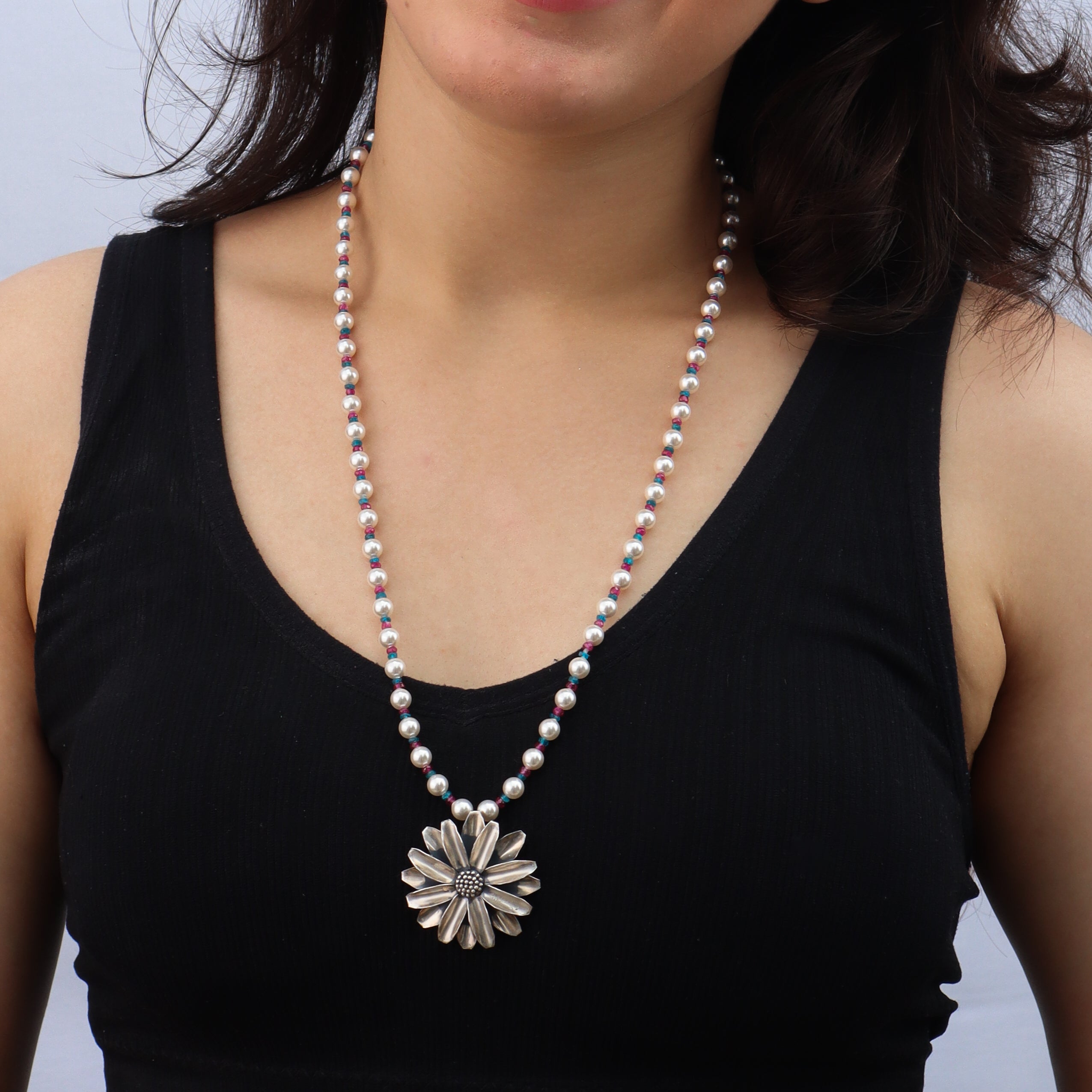 Silver Soorajmukhi Pendant Necklace with Pearls and Semiprecious Stones