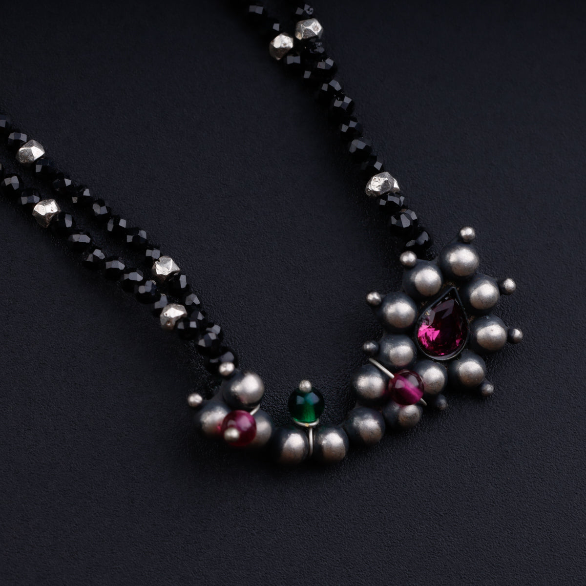 Silver Bead Nath Pendant Necklace with Black Spinel